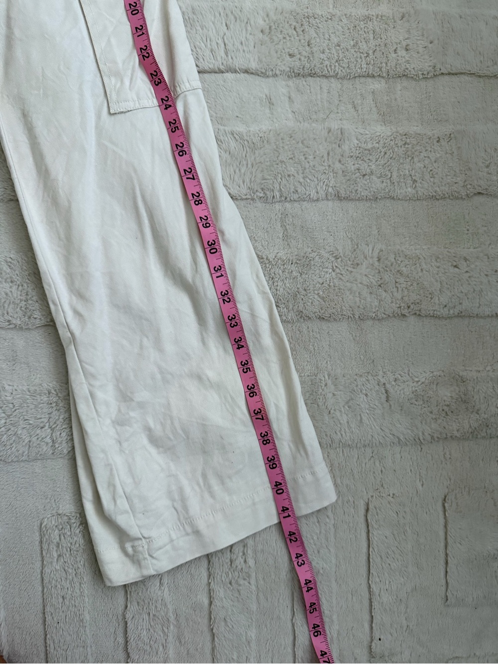 Universal Thread White Straight-Leg Pants - Picture 8 of 8